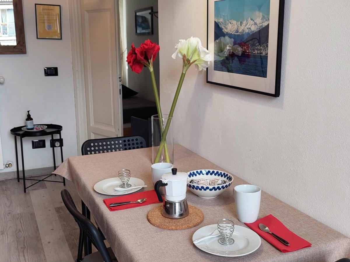 Apartment La Casa Sul Porto Laveno-Mombello